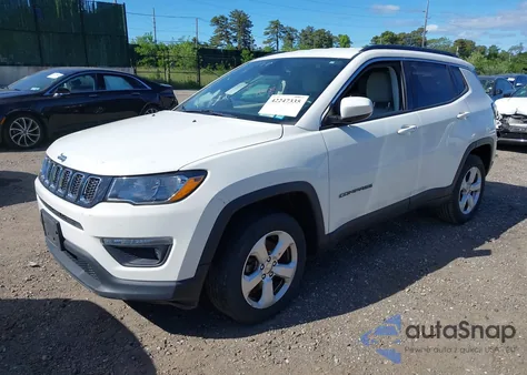 2018 Jeep Compass Latitude 4X4 from USA, damaged, VIN 3C4NJDBB4JT346324